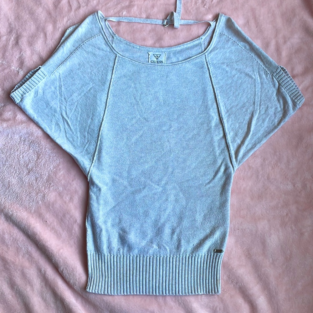 Like new- Guess brand sweater